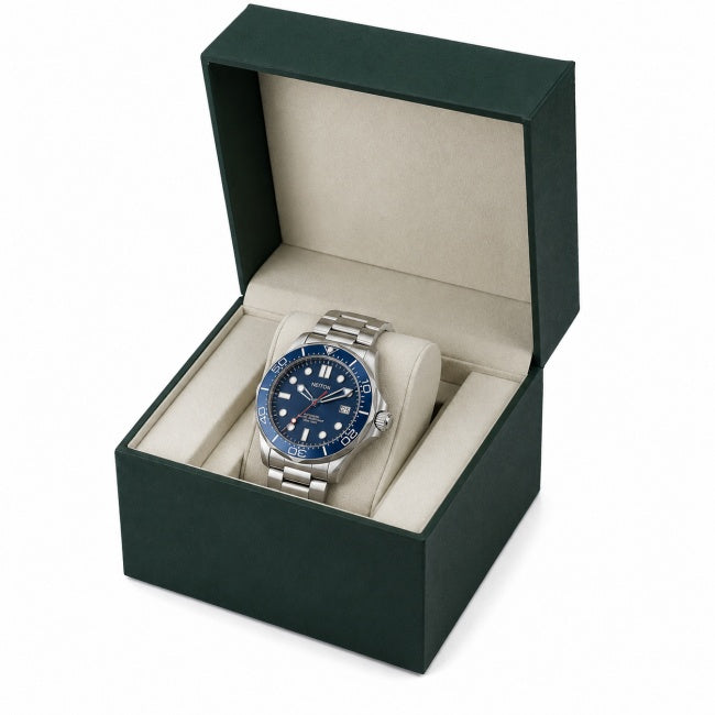 Open watch box